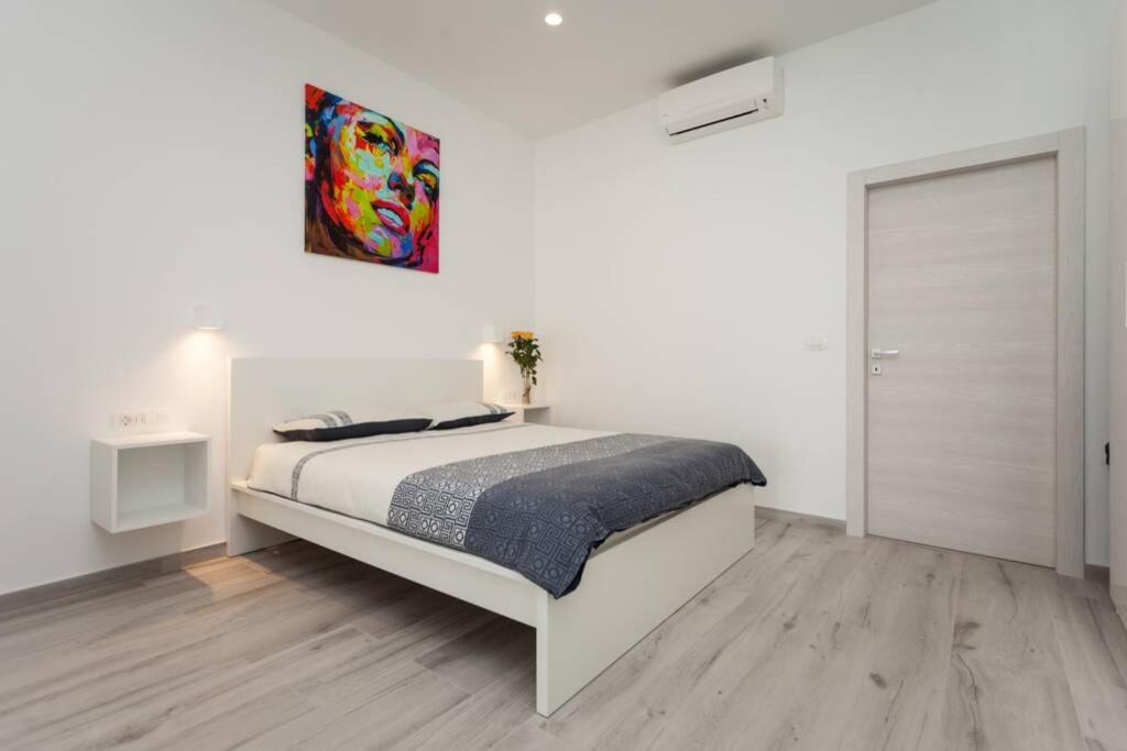 Апартаменты Apartman Luna Пула Экстерьер фото